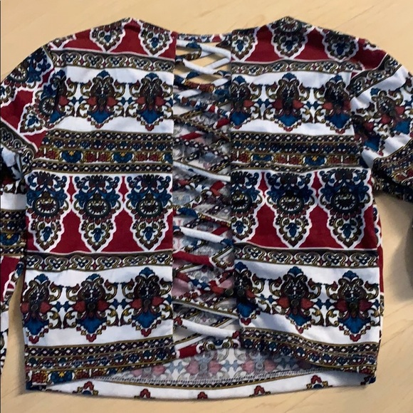 Forever 21 bell sleeve - Picture 2 of 2